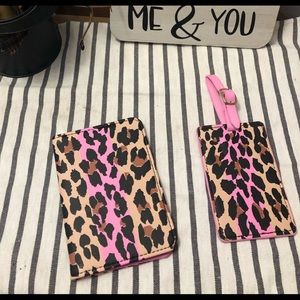 Passport and luggage tag holders 🌸🛫